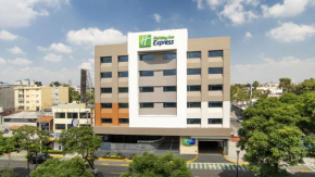 Отель Holiday Inn Express - Mexico Basilica, an IHG Hotel  Мехико